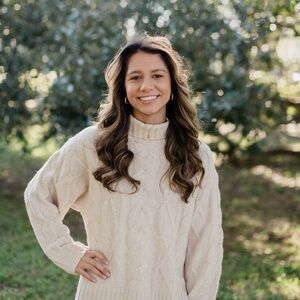 Meet your Posher, Maci